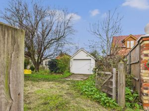 Approach- click for photo gallery